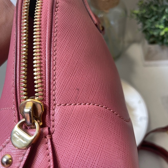 ❤️Salvatore Ferragamo BB Alma two way❤️ - Picture 15 of 16